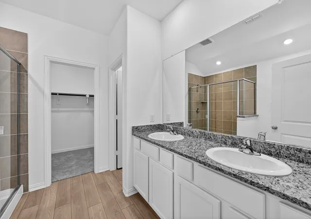 Photo 4 of Sale Pending at 2341 Buffalo Bayou Wy, Crandall, TX 75114 | MLS# 21293398 | Listing updated on 2026-09-15