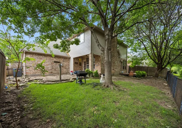 Photo 3 of Single family home for sale at 5228 Stone Brooke Xing, Mc Kinney, TX 75072 | MLS# 21259062 | Listing updated on 2026-08-28