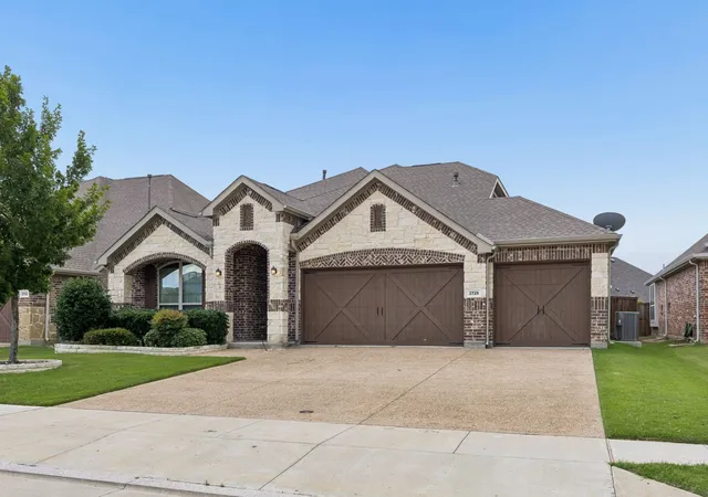 Photo 2 of Single family home for sale at 2726 Salt Creek Wy, Prosper, TX 75078 | MLS# 21293595 | Listing updated on 2026-09-16