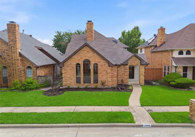 Photo 2 of Single family home for sale at 3006 N Jomar Dr, Plano, TX 75075 | MLS# 21293567 | Listing updated on 2026-08-12