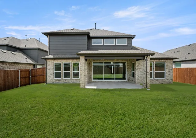 Photo 4 of Single family home for sale at 3731 Ironwood St, Midlothian, TX 76065 | MLS# 21293631 | Listing updated on 2026-08-24