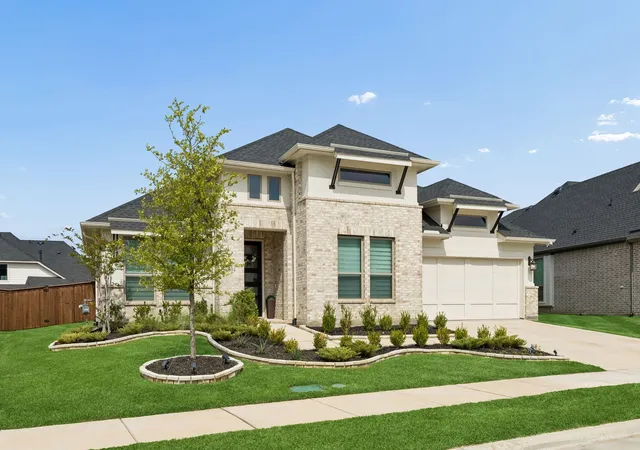 Photo 2 of Single family home for sale at 404 Lacey Oak Ln, Wylie, TX 75098 | MLS# 21286931 | Listing updated on 2026-08-22