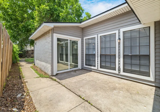 Photo 2 of Sale Pending at 4627 Chapman St, The Colony, TX 75056 | MLS# 21293462 | Listing updated on 2026-09-02