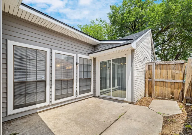 Photo 3 of Sale Pending at 4627 Chapman St, The Colony, TX 75056 | MLS# 21293462 | Listing updated on 2026-09-02