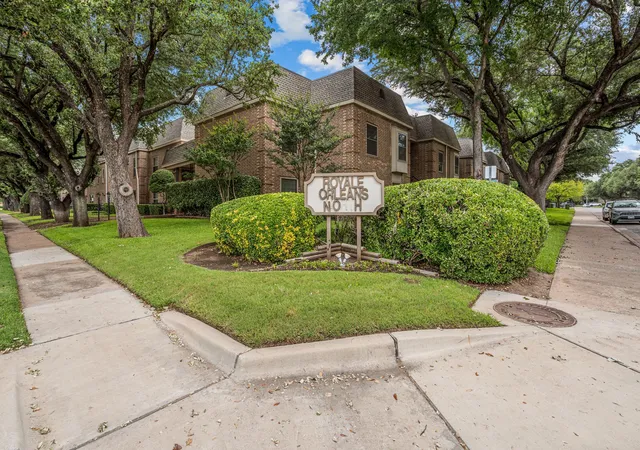Photo 1 of Condo for sale at 4420 Harlanwood Dr #228, Fort Worth, TX 76109 | MLS# 21293529 | Listing updated on 2026-08-27