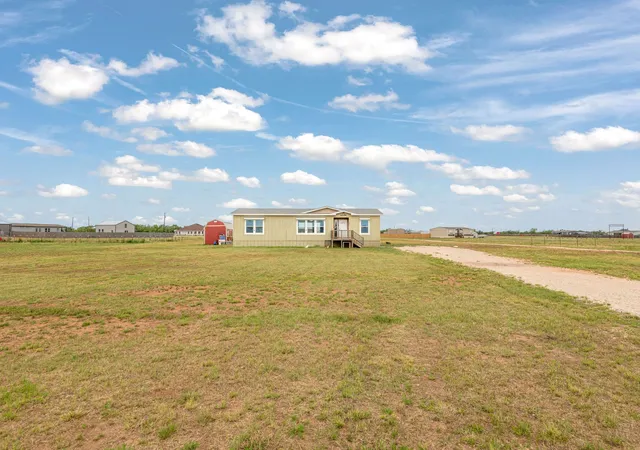 Photo 1 of Manufactured home for sale at 3173 Private Road 5113, Hawley, TX 79525 | MLS# 21268615 | Listing updated on 2026-09-17