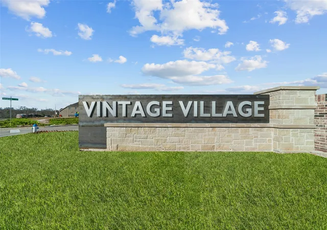 Photo 3 of Sale Pending at 5104 Middlestone Ln, Argyle, TX 76226 | MLS# 21287374 | Listing updated on 2026-08-19