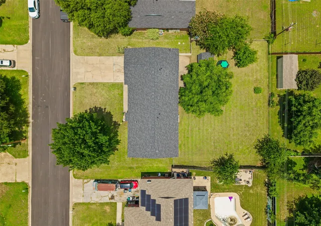 Photo 3 of Single family home for sale at 1213 Park Center St, Benbrook, TX 76126 | MLS# 21289088 | Listing updated on 2026-07-07