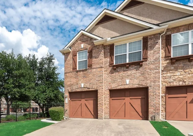 Homes for sale in The Colony, TX | 5868 Stone Mountain Rd, The Colony, TX 75056 | MLS# 21293486