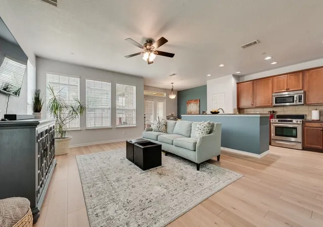 Homes for sale in The Colony, TX | 5868 Stone Mountain Rd, The Colony, TX 75056 | MLS# 21293486