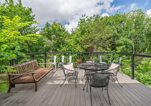 Photo 1 of Sale Pending at 4092 Overlook Wy, Weatherford, TX 76085 | MLS# 21293629 | Listing updated on 2026-07-26