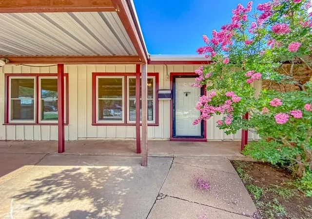Homes for sale in Abilene, TX | 3212 Sandefer St, Abilene, TX 79603 | MLS# 21282144