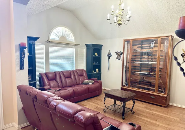3rd image of 4607 Canvasback Ln, Sachse, TX 75048 | MLS# 21293879