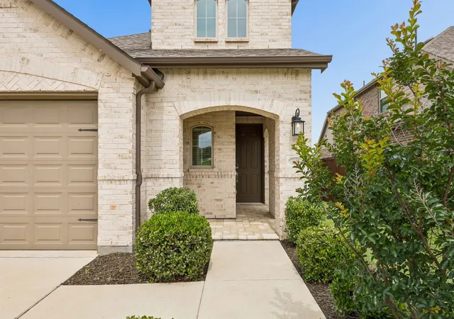 Photo 3 of Sale Pending at 3609 Palmetto Avenue, Aubrey, TX 76227 | MLS# 21293781 | Listing updated on 2026-09-23
