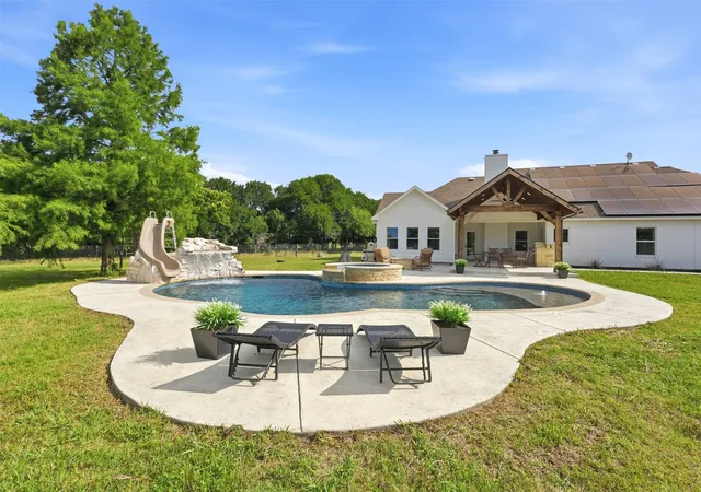 Photo 2 of Single family home for sale at 9390 Lakeridge Dr, Princeton, TX 75407 | MLS# 21273285 | Listing updated on 2026-07-18