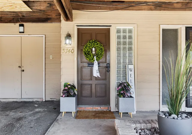 Homes for sale in Addison, TX | 3740 Vitruvian Wy #D, Addison, TX 75001 | MLS# 21293892
