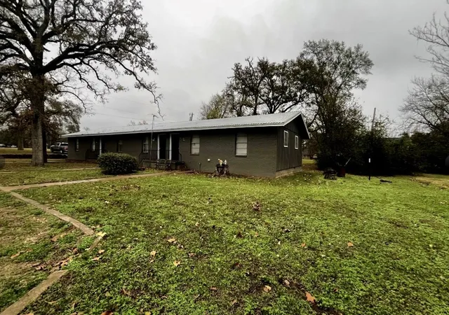 1st image of 622 N Main St, Grand Saline, TX 75140 | MLS# 21293987