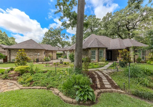 Homes for sale in Sulphur Springs, TX | 120 Timber Creek Dr, Sulphur Springs, TX 75482 | MLS# 21294006