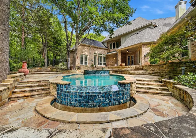 Homes for sale in Oak Point, TX | 970 Crystal Cvs, Oak Point, TX 75068 | MLS# 21245224