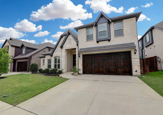 Photo 2 of Sale Pending at 11509 Falcon Trace Dr, Keller, TX 76244 | MLS# 21292317 | Listing updated on 2026-10-03