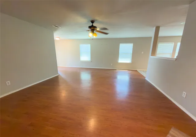 Photo 3 of Single family home for sale at 517 Blue Sage Dr, Fate, TX 75087 | MLS# 21291371 | Listing updated on 2026-10-05