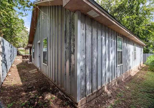 image of 3620 Montgomery, Granbury, TX 76049 | MLS# 21294062