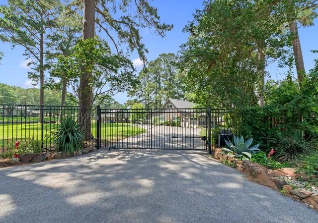 Photo 3 of Single family home for sale at 132 Goodknight Ranch Rd, Trinidad, TX 75163 | MLS# 21284050 | Listing updated on 2026-08-24