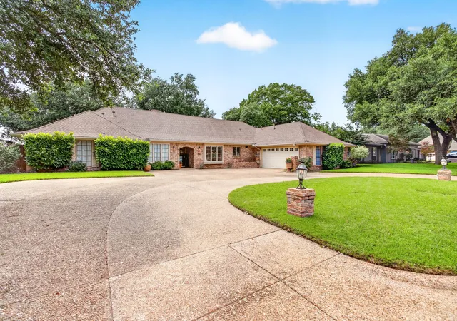 Photo 40 of Single family home for sale at 3929 Diamond Loch W, North Richland Hills, TX 76180 | MLS# 21291435 | Listing updated on 2026-08-26