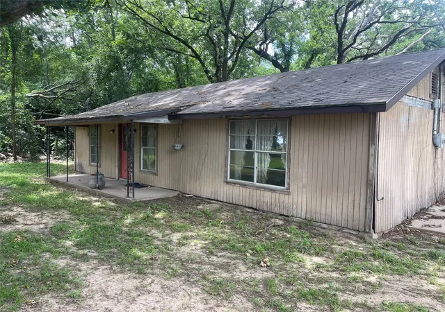 Photo 2 of Single family home for sale at 8278 Fm 17, Grand Saline, TX 75140 | MLS# 21294095 | Listing updated on 2026-08-20