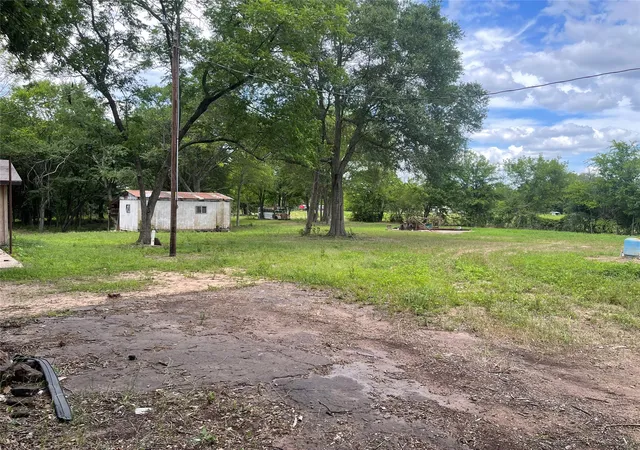 Photo 3 of Single family home for sale at 8278 Fm 17, Grand Saline, TX 75140 | MLS# 21294095 | Listing updated on 2026-08-20