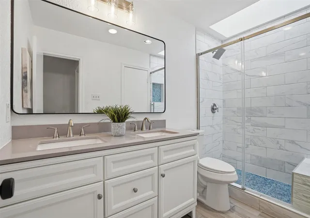 Photo 2 of Single family home for sale at 5017 Roundtable Ln, Garland, TX 75044 | MLS# 21294018 | Listing updated on 2026-07-28