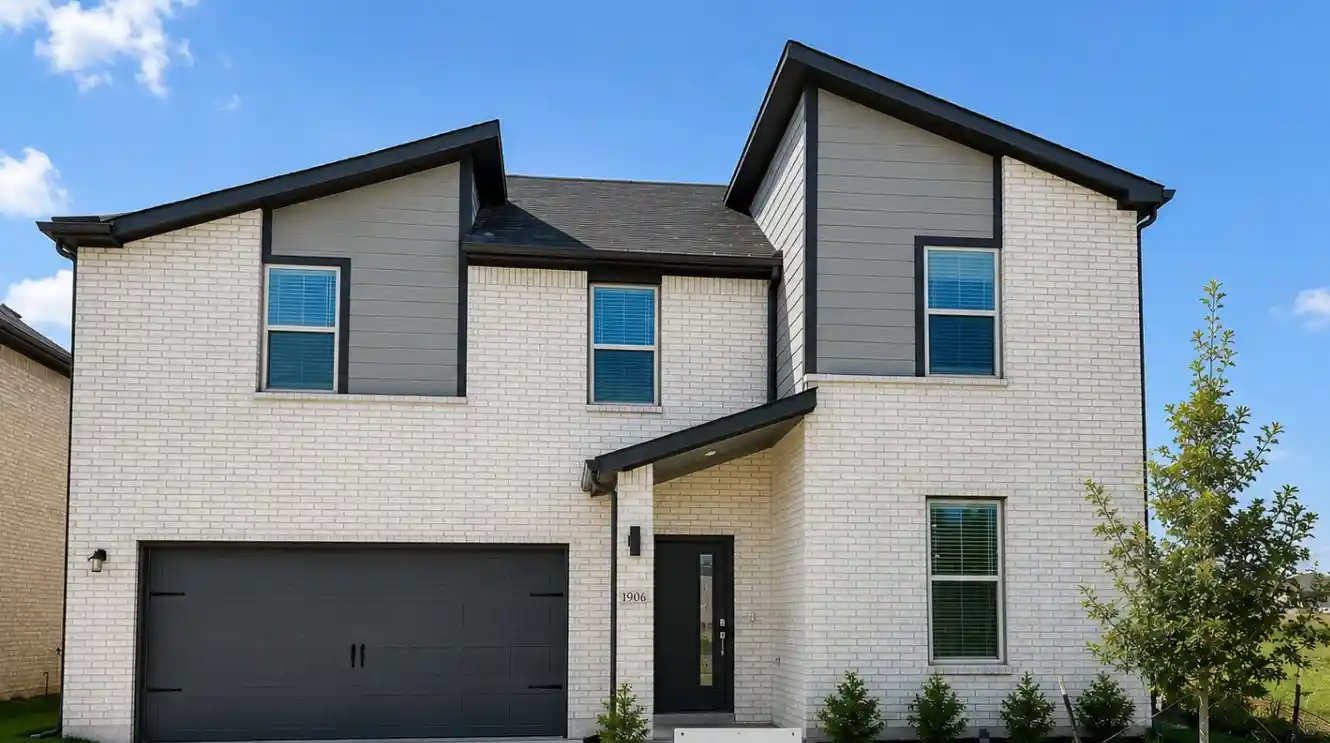 Photo 1 of Sale Pending at 1906 Kentucky Trl, Seagoville, TX 75159 | MLS# 21294143 | Listing updated on 2026-10-10