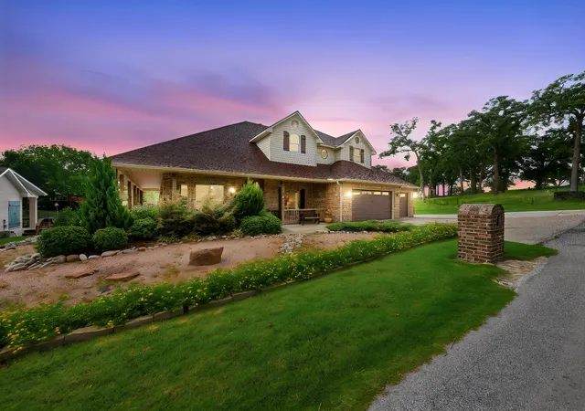 Homes for sale in Kemp, TX | 19022 Tennis Court Dr, Kemp, TX 75143 | MLS# 21291735