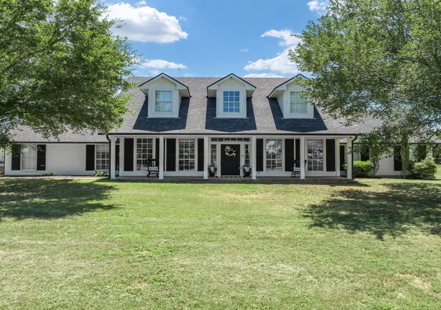 Photo 1 of Single family home for sale at 785 Tweedy Rd, Valley Mills, TX 76689 | MLS# 21294159 | Listing updated on 2026-09-21