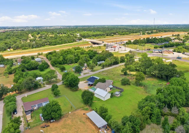 Photo 2 of Single family home for sale at 6700 Cr 1022, Joshua, TX 76058 | MLS# 21294197 | Listing updated on 2026-09-21