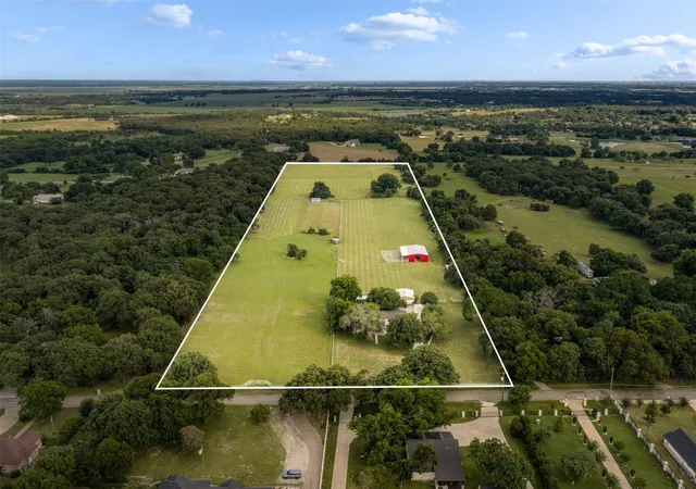 Homes for sale in Robinson, TX | 1215 E Stegall Rd, Robinson, TX 76706 | MLS# 21288081