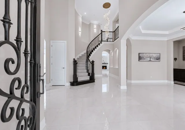 Photo 3 of Mansion for sale at 689 Dancing Water Dr, Frisco, TX 75036 | MLS# 21291485 | Listing updated on 2026-08-25