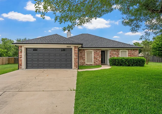 Photo 2 of Single family home for sale at 4602 Stonehaven Dr, Temple, TX 76502 | MLS# 21290620 | Listing updated on 2026-08-24