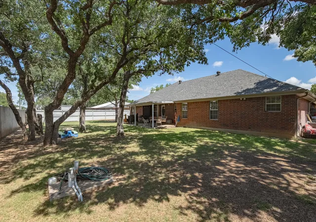 Homes for sale in Clyde, TX | 1113 Devin Dr, Clyde, TX 79510 | MLS# 21293324