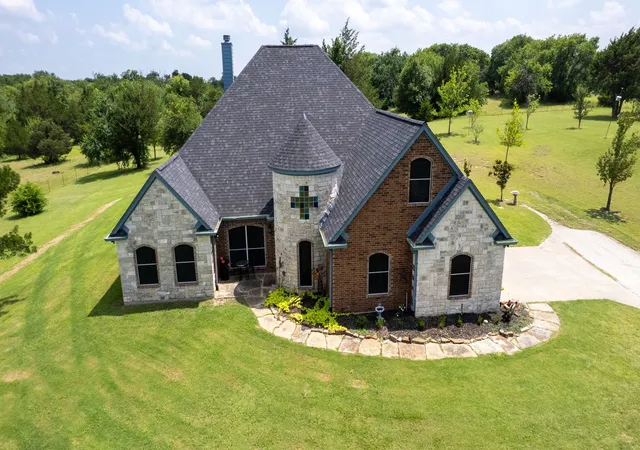 Land for sale at 303 Celtic Rd, Howe, TX 75459 | MLS# 21292759