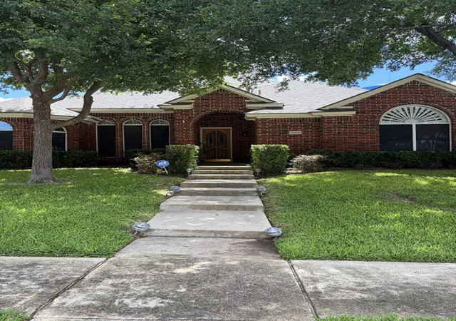 Homes for sale in Carrollton, TX | 2306 Norwich Dr, Carrollton, TX 75006 | MLS# 21292335