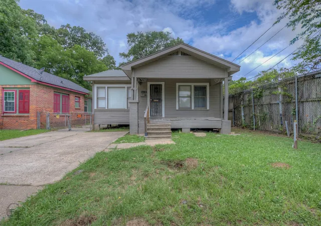 Photo 1 of Single family home for sale at 1416 Natalie St, Shreveport, LA 71108 | MLS# 21294385 | Listing updated on 2026-07-07