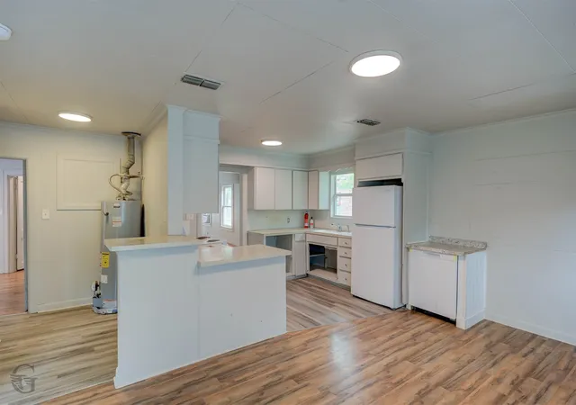 Photo 4 of Single family home for sale at 1416 Natalie St, Shreveport, LA 71108 | MLS# 21294385 | Listing updated on 2026-07-07