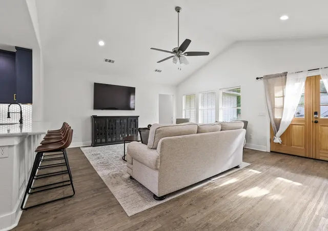 Photo 3 of Single family home for sale at 1834 S Park Ave, Denison, TX 75020 | MLS# 21287886 | Listing updated on 2026-09-20