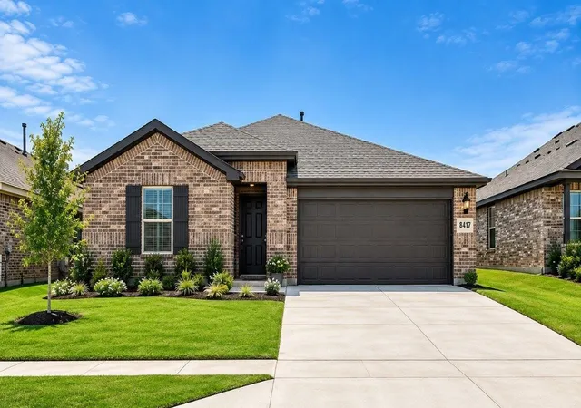 Single family home for sale at 8417 Bluebonnet Bend Rd, Fort Worth, TX 76131 | MLS# 21290847