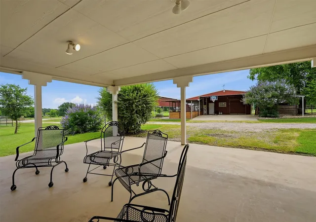 Homes for sale in Sadler, TX | 905 Crawford Rd, Sadler, TX 76264 | MLS# 21293773