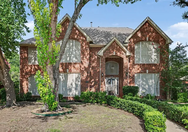 Photo 1 of Single family home for sale at 7004 Hillview Dr, Plano, TX 75025 | MLS# 21293759 | Listing updated on 2026-08-30