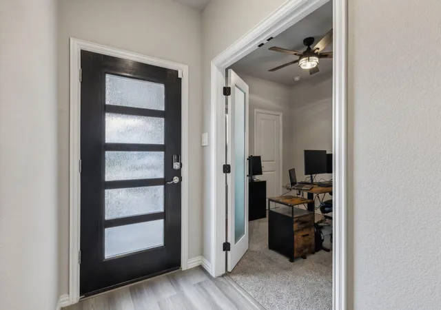 Photo 3 of Single family home for sale at 4014 Murvaul Dr, Farmersville, TX 75442 | MLS# 21294533 | Listing updated on 2026-07-19