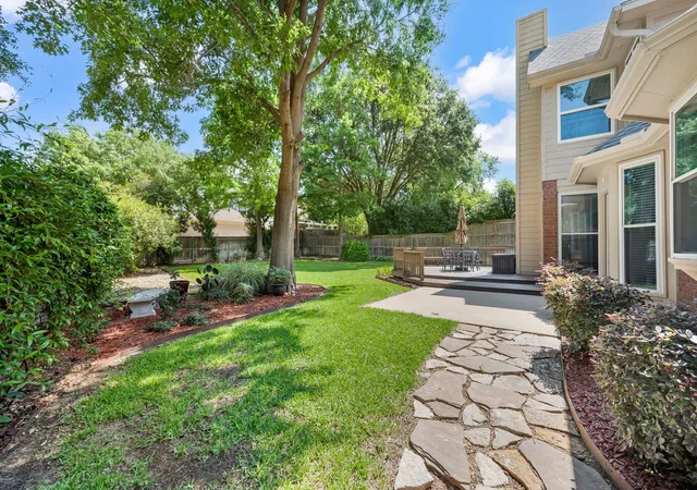 Homes for sale in Grapevine, TX | 2532 Springhill Dr, Grapevine, TX 76051 | MLS# 21267616