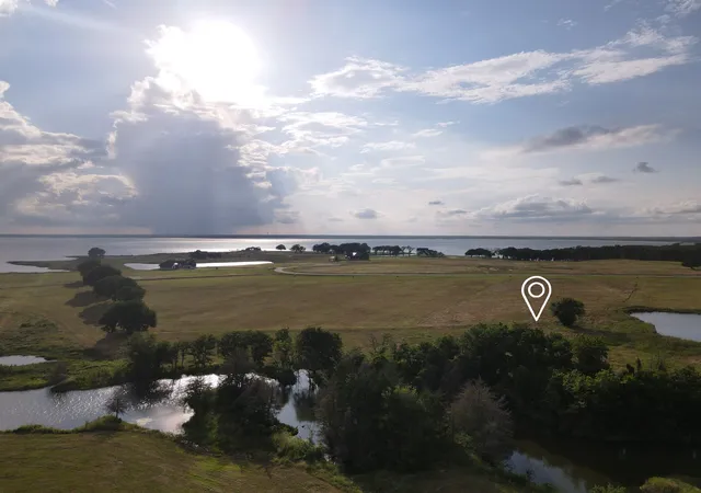 Homes for sale in Honey Grove, TX | 265 Sailview Ct, Honey Grove, TX 75446 | MLS# 21292573